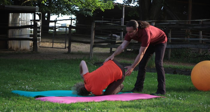 6 Gründe, warum angeleitetes Falltraining im Reiten für dich wichtig ist